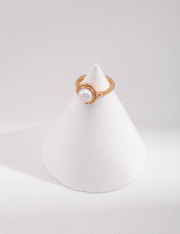 Alisine silver ring with pearls